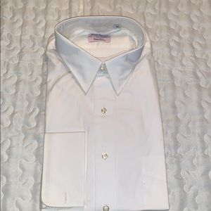 White Button Down Collard Shirt w/ Cuff Sleeves